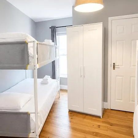 Town Centre Budget Bed and Breakfast *