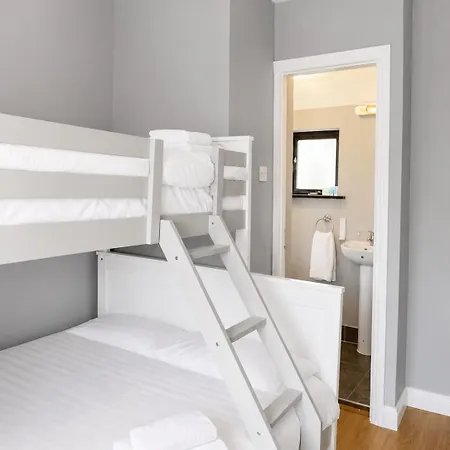 Bed and Breakfast Town Centre Budget *
